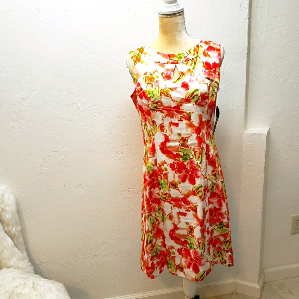 Chaps brand sleeveless sheath dress